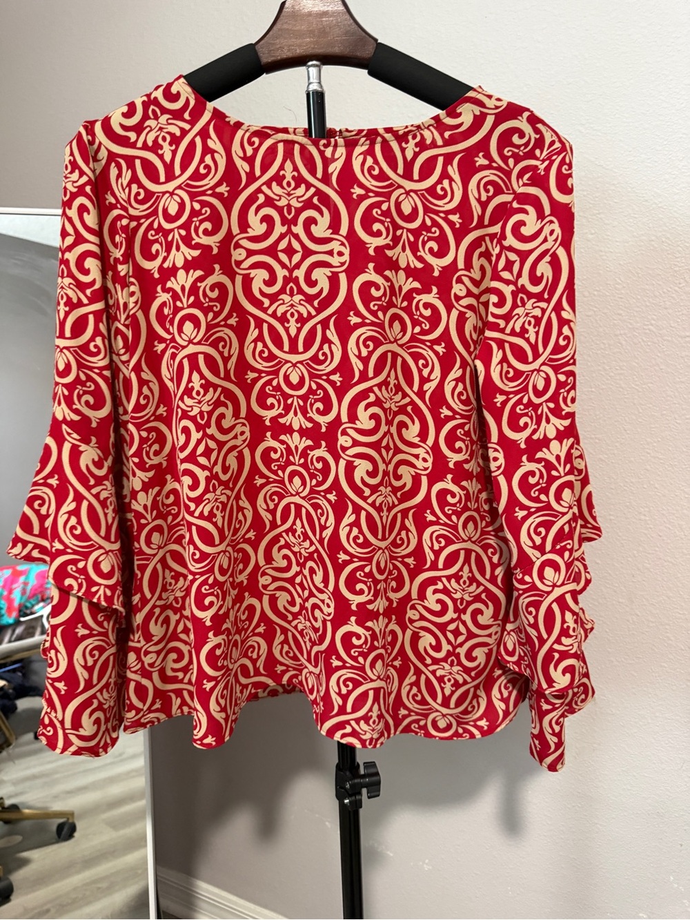 Petite Red Beige Damask Ruffle Bell Sleeve Blouse